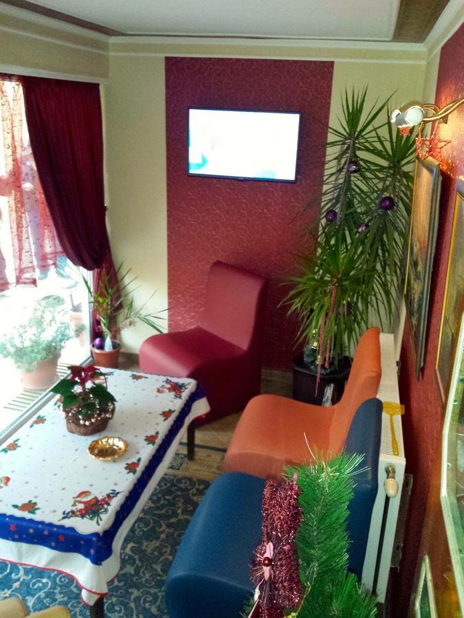 Hotel Triumph نوفا زاجورا المظهر الخارجي الصورة