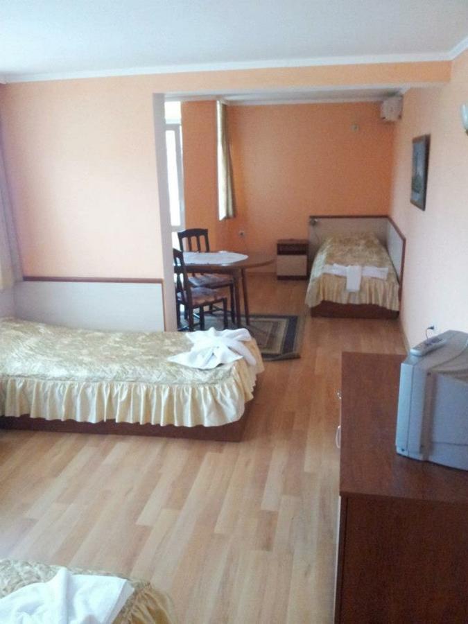 Hotel Triumph نوفا زاجورا المظهر الخارجي الصورة